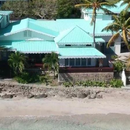 Bequia Beachfront Villa Hotel Friendship المظهر الخارجي الصورة