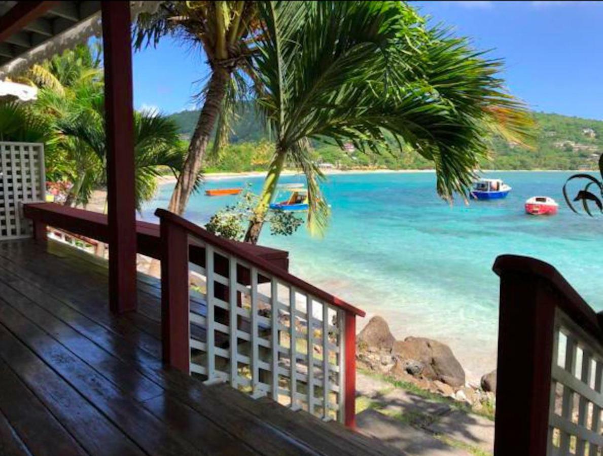 Bequia Beachfront Villa Hotel Friendship المظهر الخارجي الصورة