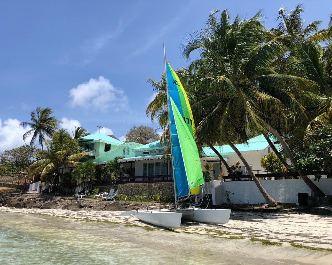 Bequia Beachfront Villa Hotel Friendship المظهر الخارجي الصورة