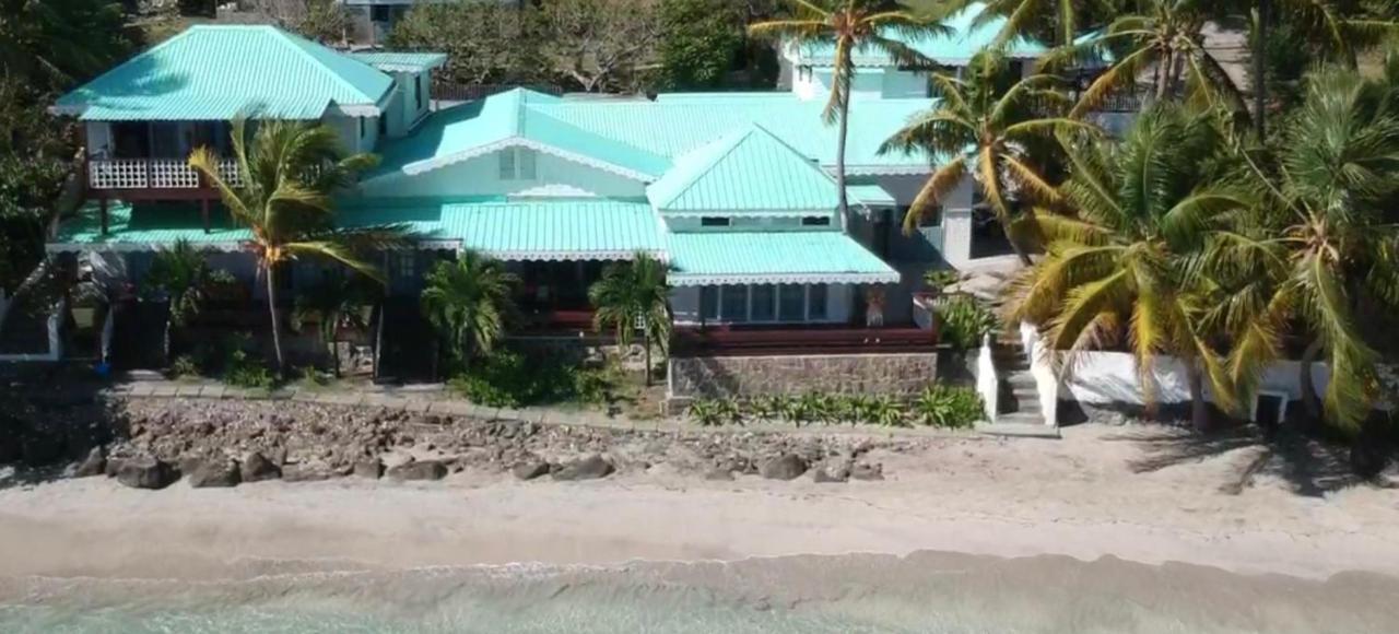 Bequia Beachfront Villa Hotel Friendship المظهر الخارجي الصورة
